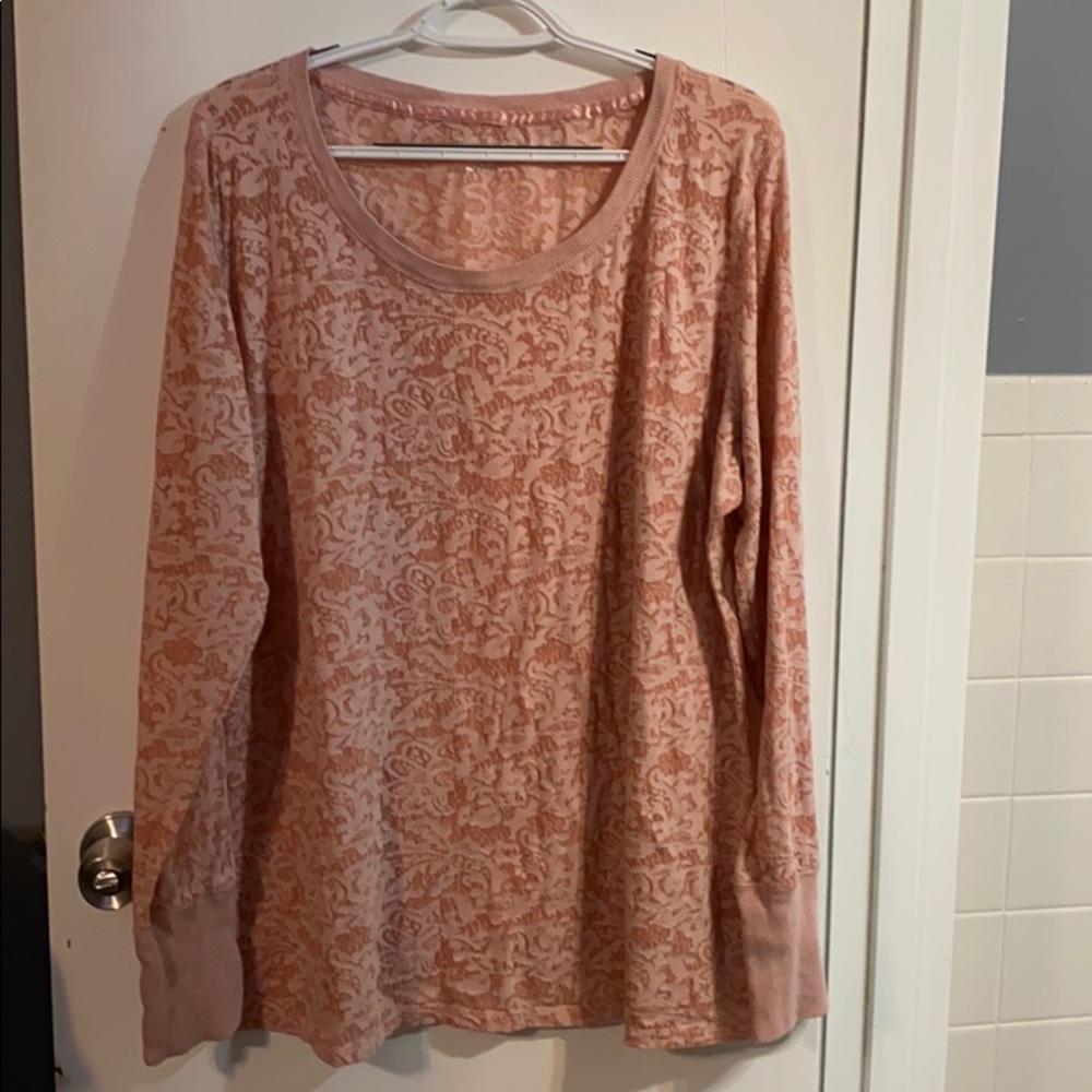 Maurices top